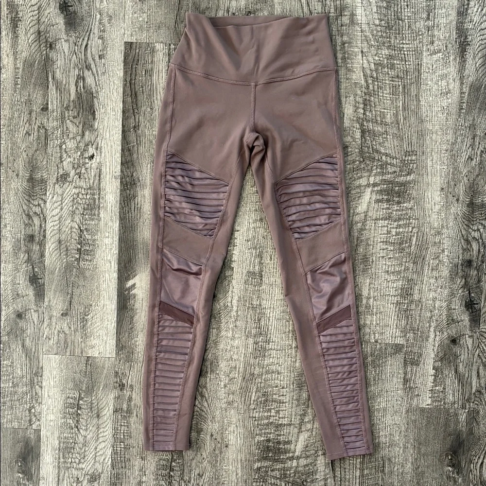 Alo Motto Leggings ✧ Size S